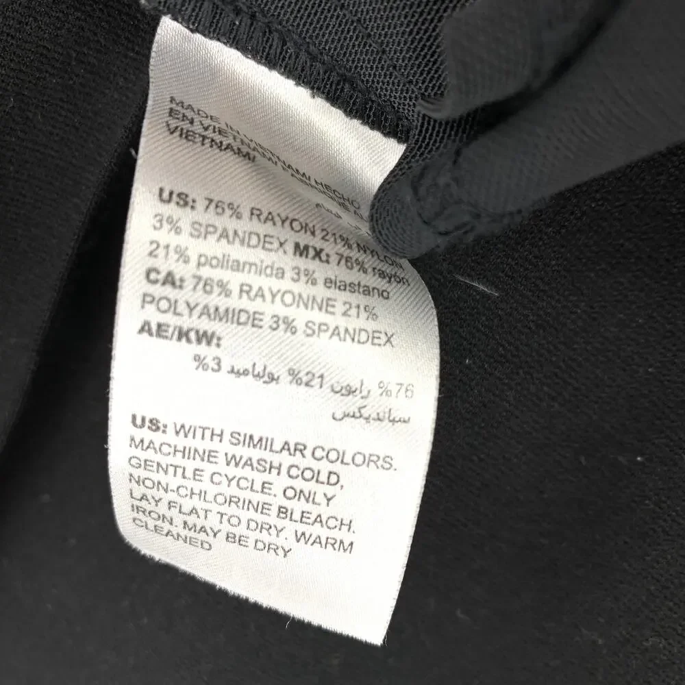 Chicos Straight Leg Ponte Dress Pants Womens Size 2P US 12P Black Pull On - Picture 6 of 6
